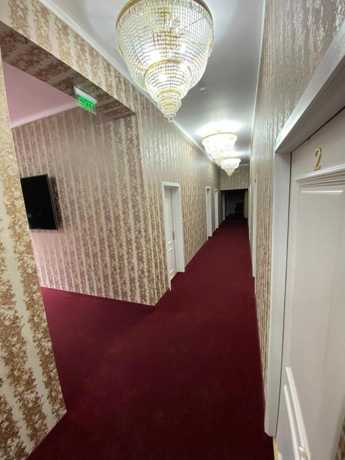 Arizet Boutique Mamaia Hotel Buitenkant foto