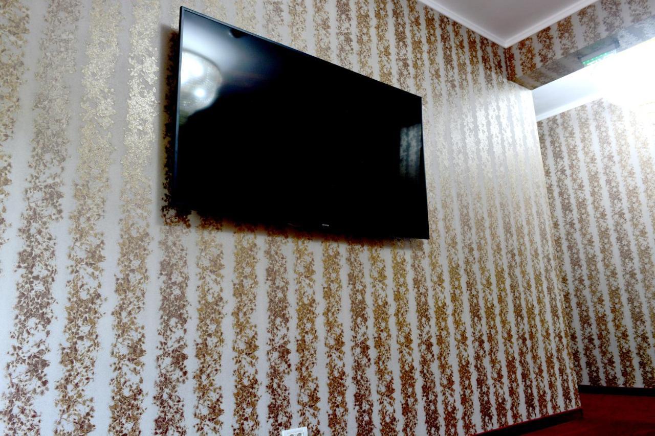 Arizet Boutique Mamaia Hotel Buitenkant foto