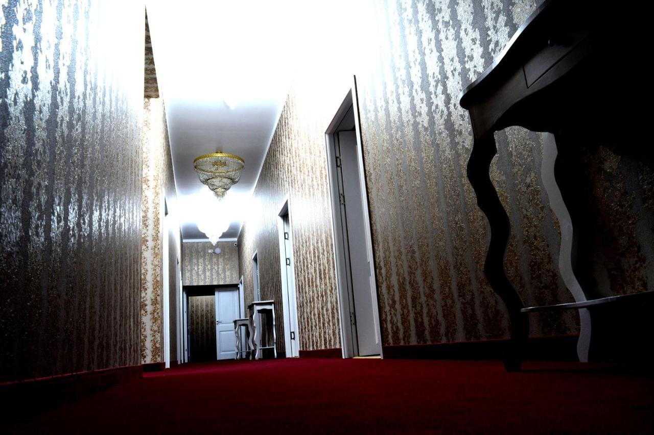 Arizet Boutique Mamaia Hotel Buitenkant foto