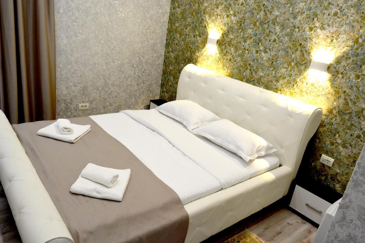 Arizet Boutique Mamaia Hotel Buitenkant foto