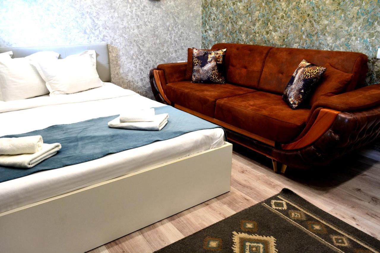 Arizet Boutique Mamaia Hotel Buitenkant foto