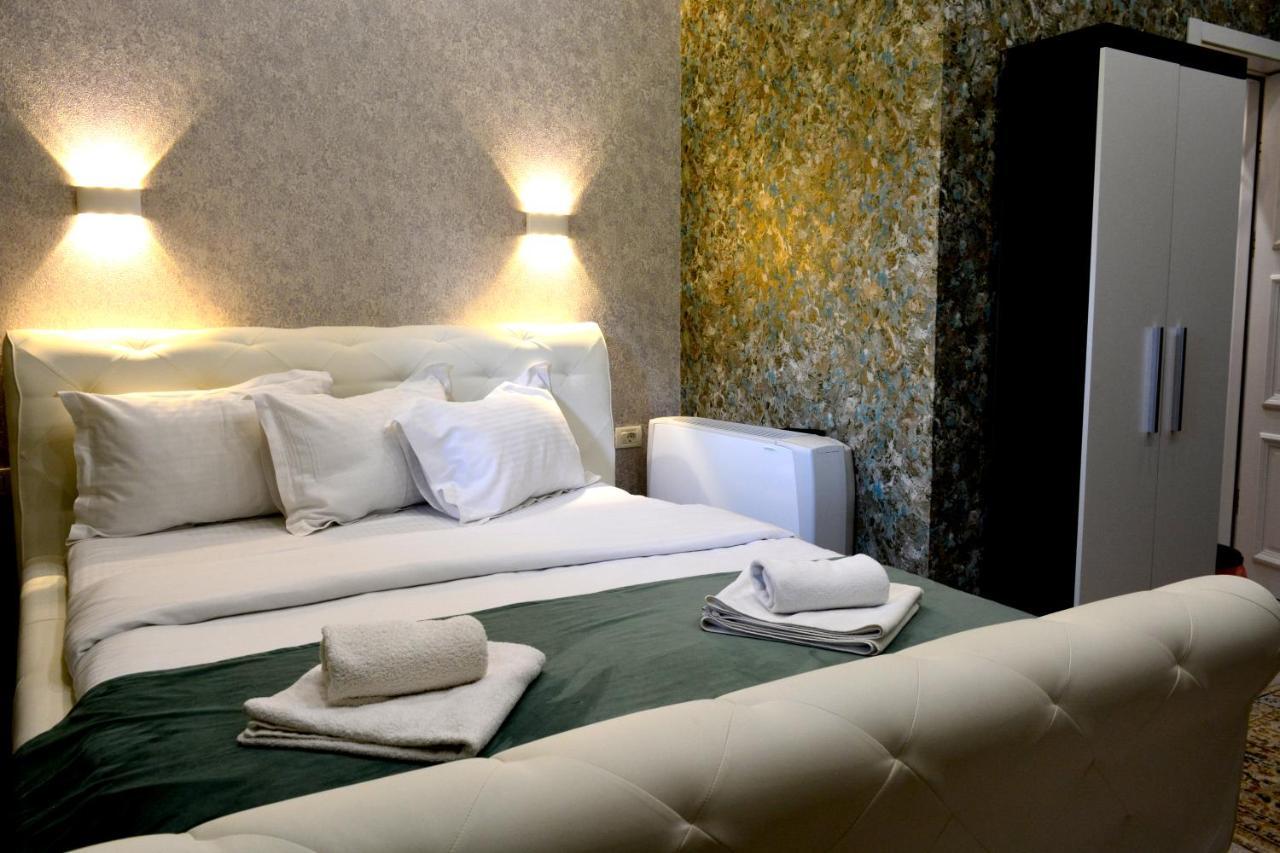 Arizet Boutique Mamaia Hotel Buitenkant foto